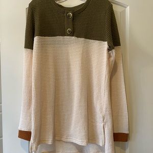 Daytrip waffle long sleeve color block top size M